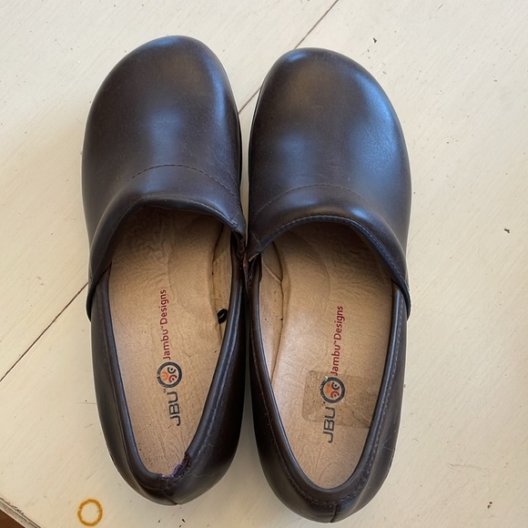 JBU Jambu Design Cordoba Clogs Size 7.5M Brown Leather Shoe Heel Memory Foam - Picture 6 of 8